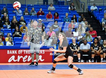 Thumbnail 1 in Jonesboro vs Marion (AHSAA 6A State Final) photogallery.
