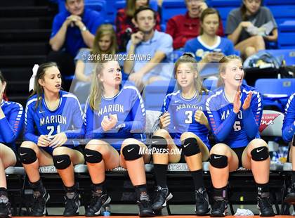 Thumbnail 2 in Jonesboro vs Marion (AHSAA 6A State Final) photogallery.
