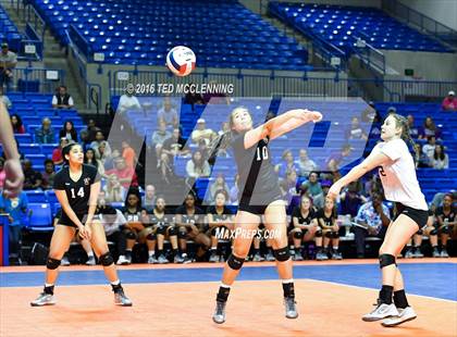 Thumbnail 3 in Jonesboro vs Marion (AHSAA 6A State Final) photogallery.
