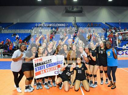 Thumbnail 3 in Jonesboro vs Marion (AHSAA 6A State Final) photogallery.