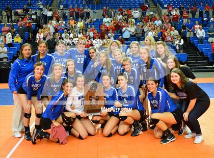 Thumbnail 1 in Jonesboro vs Marion (AHSAA 6A State Final) photogallery.