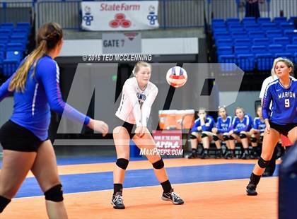 Thumbnail 3 in Jonesboro vs Marion (AHSAA 6A State Final) photogallery.