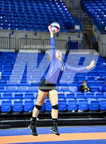 Thumbnail 3 in Jonesboro vs Marion (AHSAA 6A State Final) photogallery.