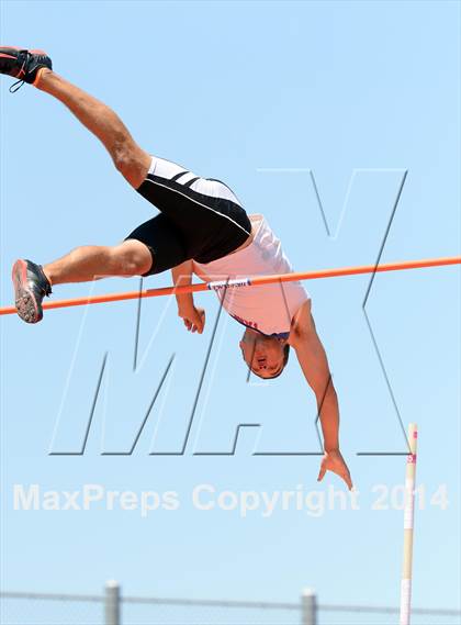 Thumbnail 1 in Redwood Meet of Champions (NCS Championships) photogallery.