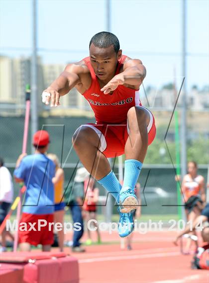 Thumbnail 2 in Redwood Meet of Champions (NCS Championships) photogallery.