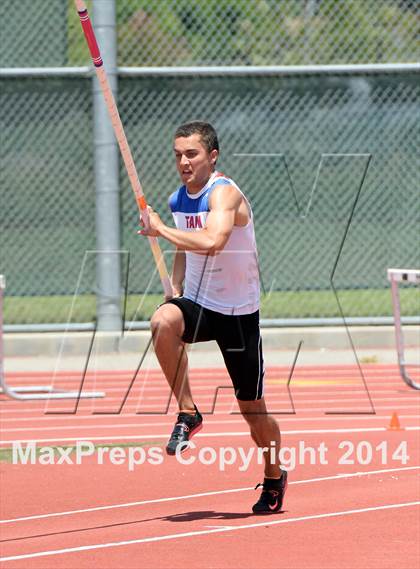 Thumbnail 2 in Redwood Meet of Champions (NCS Championships) photogallery.