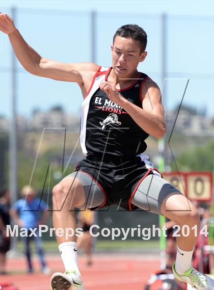 Thumbnail 3 in Redwood Meet of Champions (NCS Championships) photogallery.
