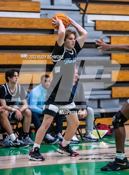 Thumbnail 2 in Victory Christian Academy vs. University City (MLK Showcase) photogallery.