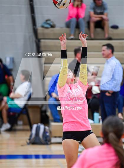 Thumbnail 3 in Brazos Christian vs Holy Trinity Catholic photogallery.