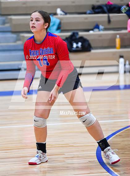 Thumbnail 2 in Brazos Christian vs Holy Trinity Catholic photogallery.