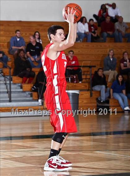 Thumbnail 1 in Sam Rayburn vs. Sharyland (McDonald's Texas Invitational) photogallery.