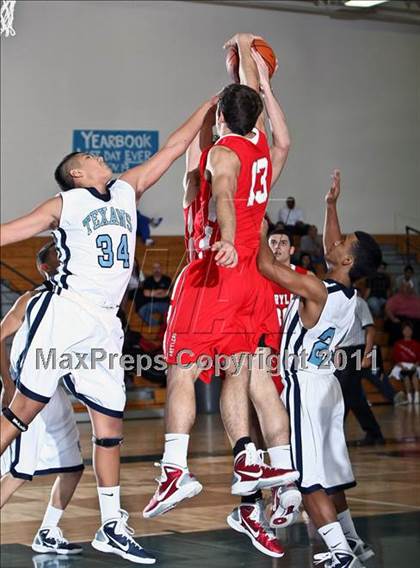 Thumbnail 3 in Sam Rayburn vs. Sharyland (McDonald's Texas Invitational) photogallery.