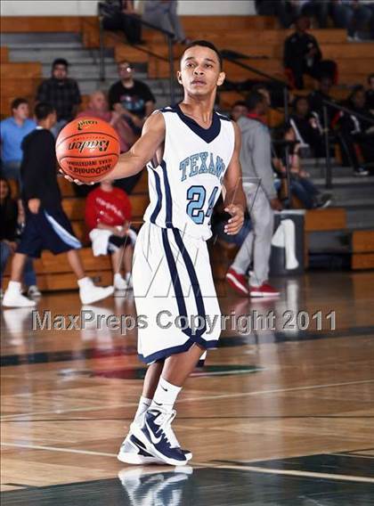 Thumbnail 3 in Sam Rayburn vs. Sharyland (McDonald's Texas Invitational) photogallery.