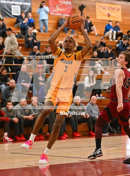 Thumbnail 1 in JSerra Catholic vs. San Ysidro (Torrey Pines Holiday Classic) photogallery.