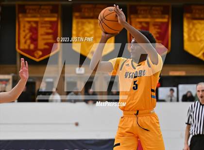 Thumbnail 3 in JSerra Catholic vs. San Ysidro (Torrey Pines Holiday Classic) photogallery.
