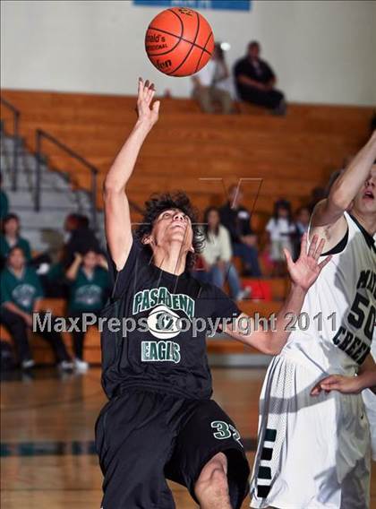 Thumbnail 3 in Mayde Creek vs. Pasadena (McDonald's Texas Invitational) photogallery.