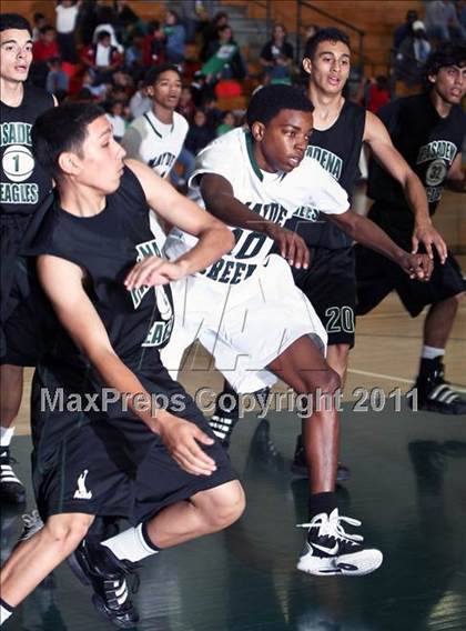 Thumbnail 1 in Mayde Creek vs. Pasadena (McDonald's Texas Invitational) photogallery.