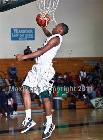 Thumbnail 3 in Mayde Creek vs. Pasadena (McDonald's Texas Invitational) photogallery.