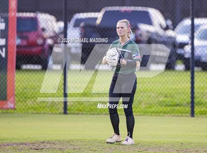 Thumbnail 1 in Little Cypress-Mauriceville vs Livingston (UIL Softball 4A D1 Area Playoff Game 1) photogallery.