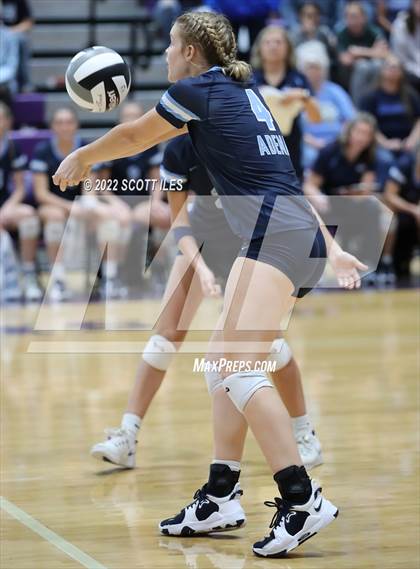 Thumbnail 3 in Meadowbrook vs. Adena (OHSAA D3 Regional Final) photogallery.