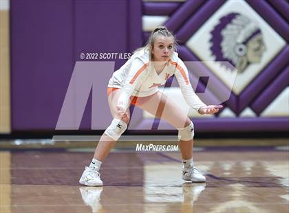 Thumbnail 3 in Meadowbrook vs. Adena (OHSAA D3 Regional Final) photogallery.
