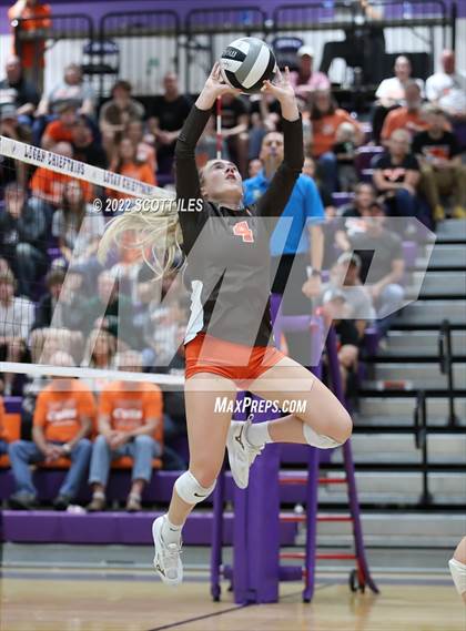 Thumbnail 3 in Meadowbrook vs. Adena (OHSAA D3 Regional Final) photogallery.
