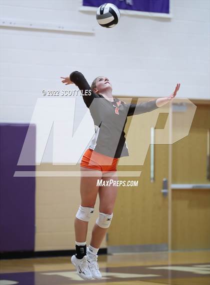 Thumbnail 1 in Meadowbrook vs. Adena (OHSAA D3 Regional Final) photogallery.