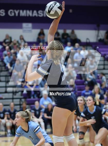 Thumbnail 2 in Meadowbrook vs. Adena (OHSAA D3 Regional Final) photogallery.
