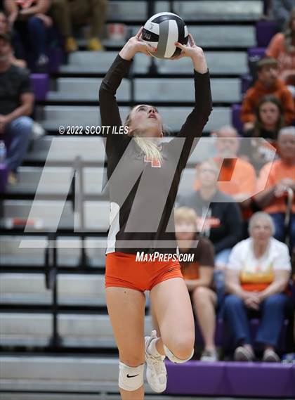 Thumbnail 1 in Meadowbrook vs. Adena (OHSAA D3 Regional Final) photogallery.