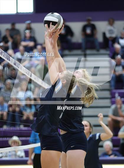 Thumbnail 1 in Meadowbrook vs. Adena (OHSAA D3 Regional Final) photogallery.