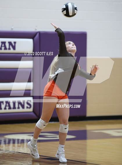 Thumbnail 1 in Meadowbrook vs. Adena (OHSAA D3 Regional Final) photogallery.