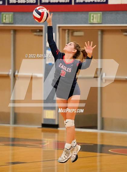 Thumbnail 1 in Folsom @ Pleasant Grove photogallery.