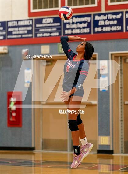 Thumbnail 3 in Folsom @ Pleasant Grove photogallery.