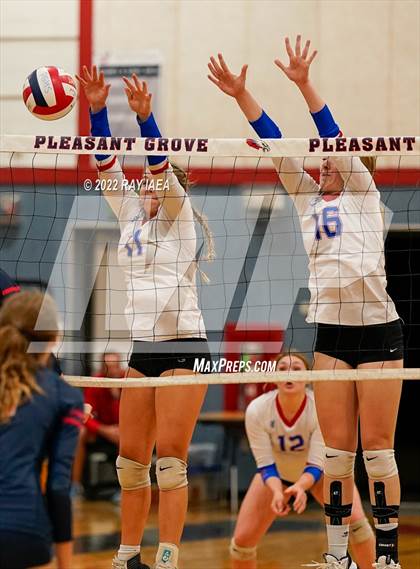 Thumbnail 2 in Folsom @ Pleasant Grove photogallery.