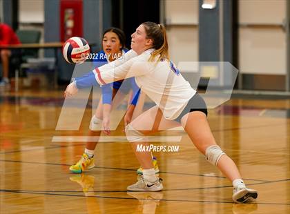 Thumbnail 1 in Folsom @ Pleasant Grove photogallery.