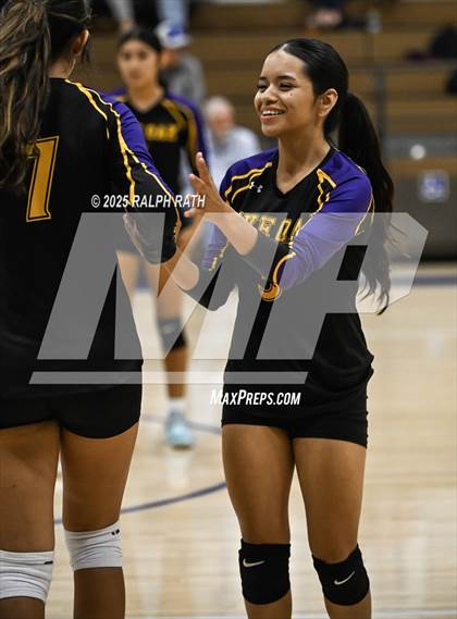 Thumbnail 1 in Live Oak @ Orland photogallery.