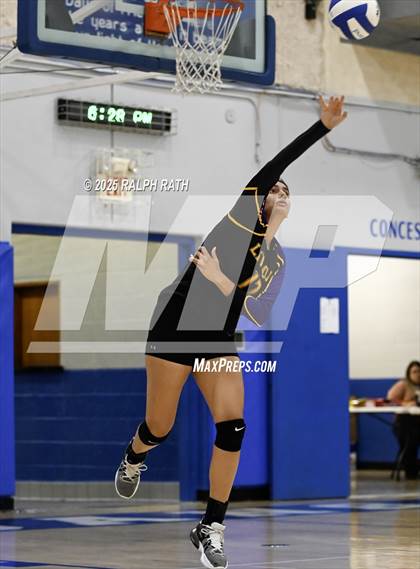 Thumbnail 1 in Live Oak @ Orland photogallery.