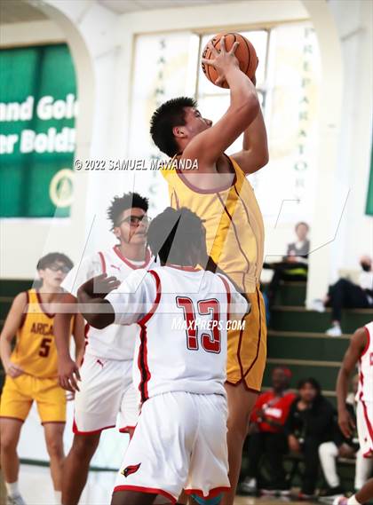 Thumbnail 3 in Arcadia vs Lawndale (Westside Tip Off Classic) photogallery.