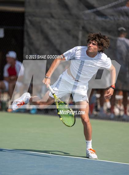 Thumbnail 1 in UHSAA 6A Semifinals photogallery.