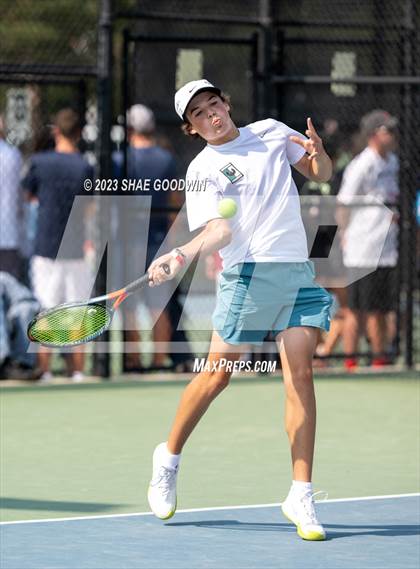 Thumbnail 2 in UHSAA 6A Semifinals photogallery.