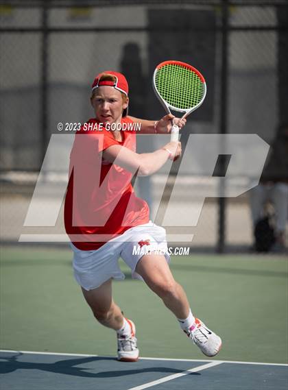 Thumbnail 1 in UHSAA 6A Semifinals photogallery.