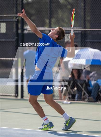 Thumbnail 3 in UHSAA 6A Semifinals photogallery.