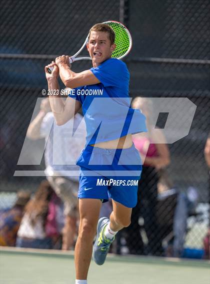 Thumbnail 2 in UHSAA 6A Semifinals photogallery.