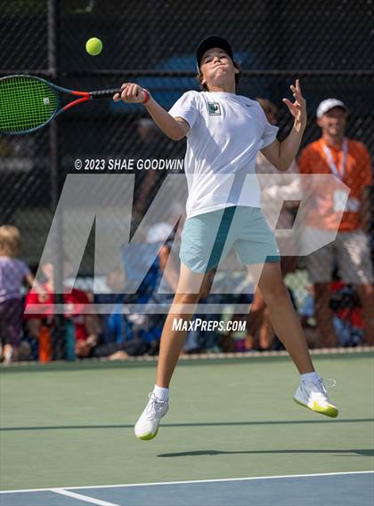 Thumbnail 1 in UHSAA 6A Semifinals photogallery.