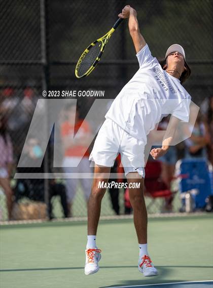 Thumbnail 1 in UHSAA 6A Semifinals photogallery.
