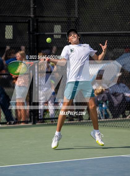 Thumbnail 2 in UHSAA 6A Semifinals photogallery.
