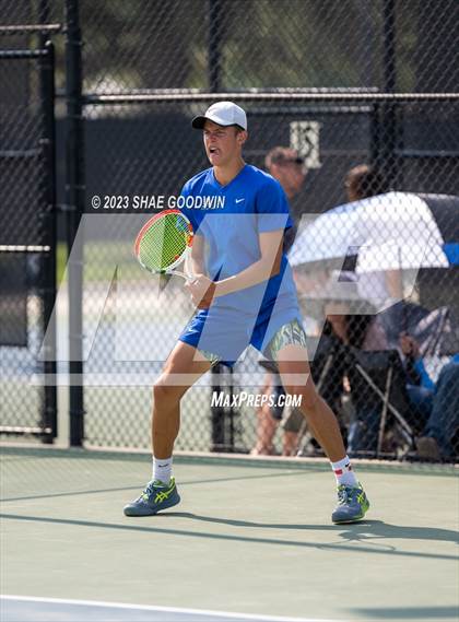 Thumbnail 2 in UHSAA 6A Semifinals photogallery.