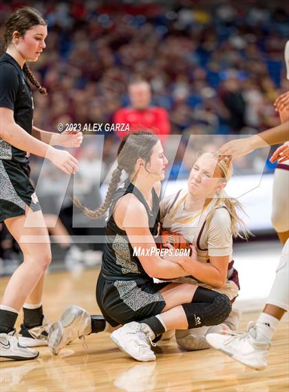 Thumbnail 2 in Fairfield vs Winnsboro(UIL 3A Basketball State Semifinal) photogallery.