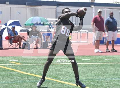 Thumbnail 1 in San Juan Hills vs. Centennial (Marina Invitational) photogallery.