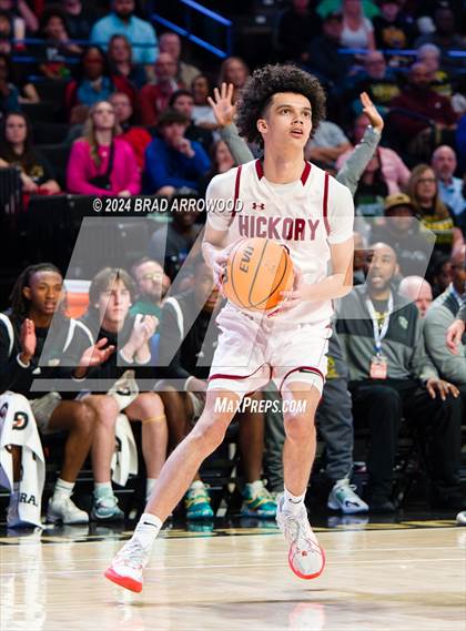 Thumbnail 2 in Central Cabarrus vs Hickory (NCHSAA 3A Regional Final) photogallery.
